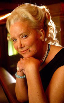 Sally Kirkland